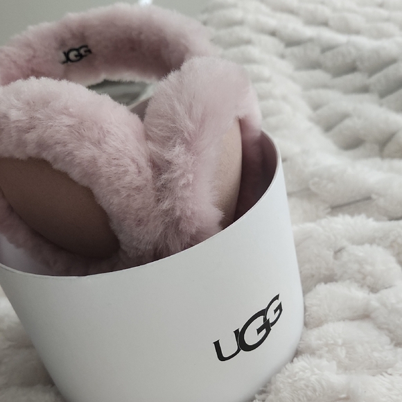 UGG Accessories - UGG Pink Blush Earmuffs